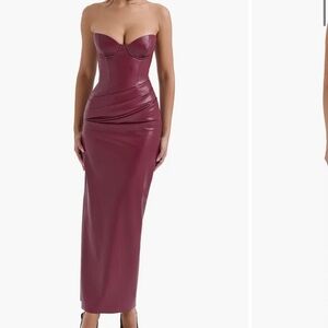 Elegant Burgundy Strapless Dress